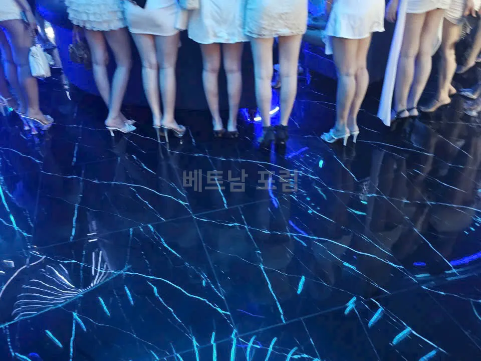 매트릭스 가라오케 사진 1